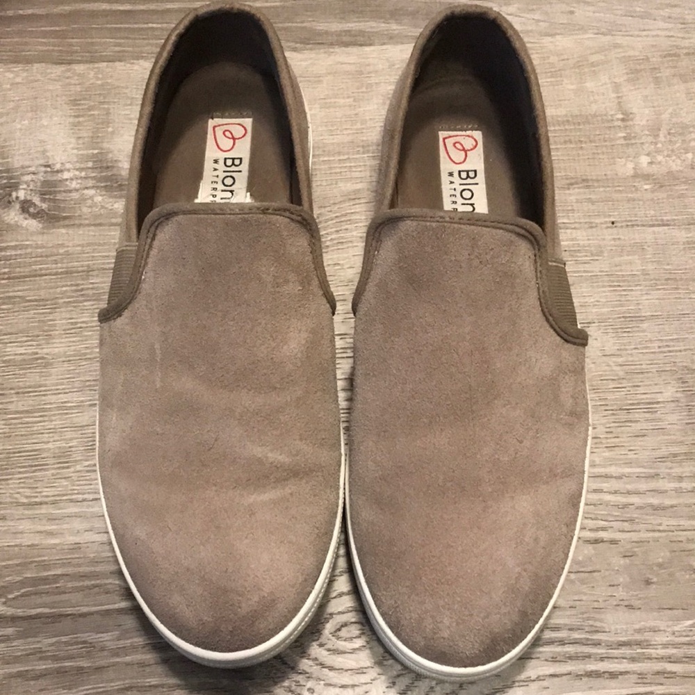 Blondo Waterproof Sneakers